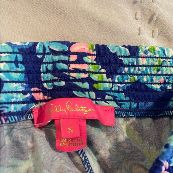 Lilly Pulitzer Lorena Breezy Palooza pants in Corsica blue turtle small - Picture 2 of 6